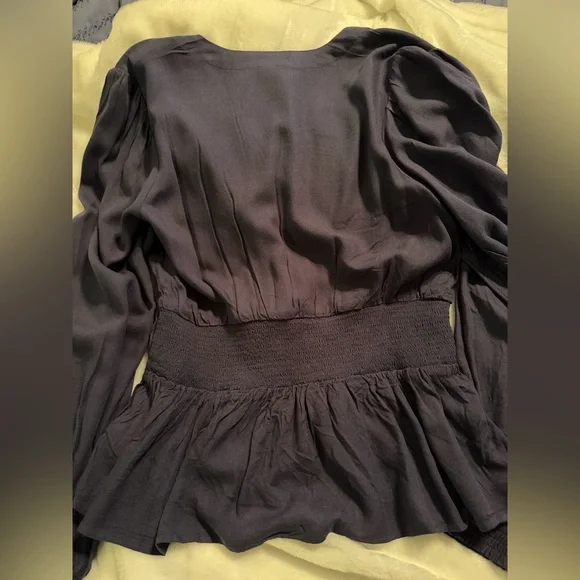 ON Navy Blue Women's Top - Picture 11 of 13